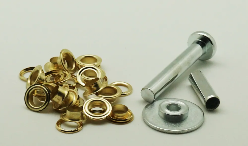 Ösenset 15Ösen 11mm