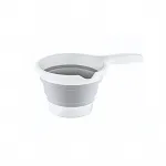 Faltbarer Schöpflöffel mit Ausguss